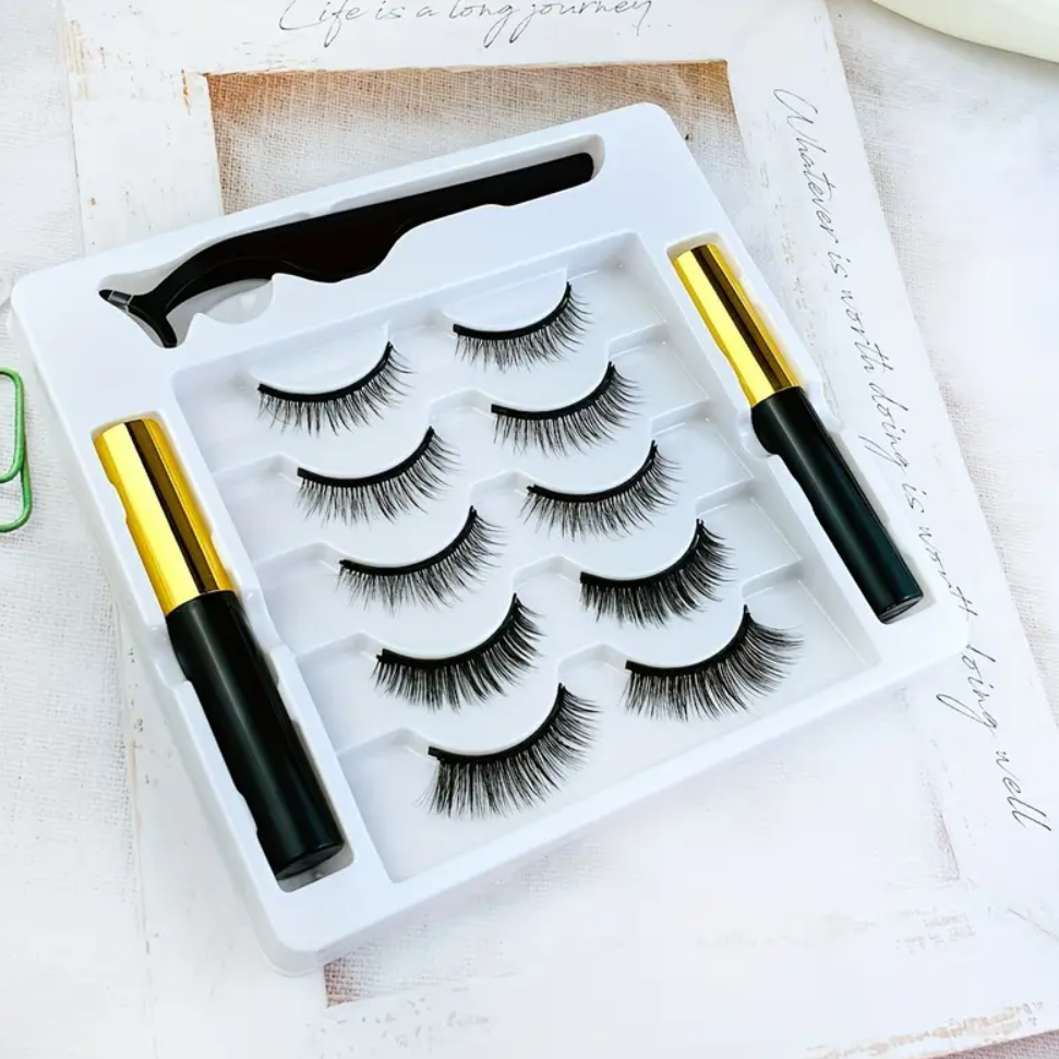 Premium Magnetic Eyelash Kit β 5 Pairs Reusable Wispy Lashes with Magnetic Eyeliner & Applicator Rich Sky