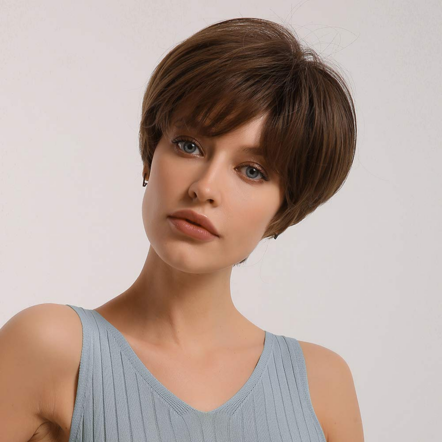 Chic 8-Inch Short Synthetic Bob Wig